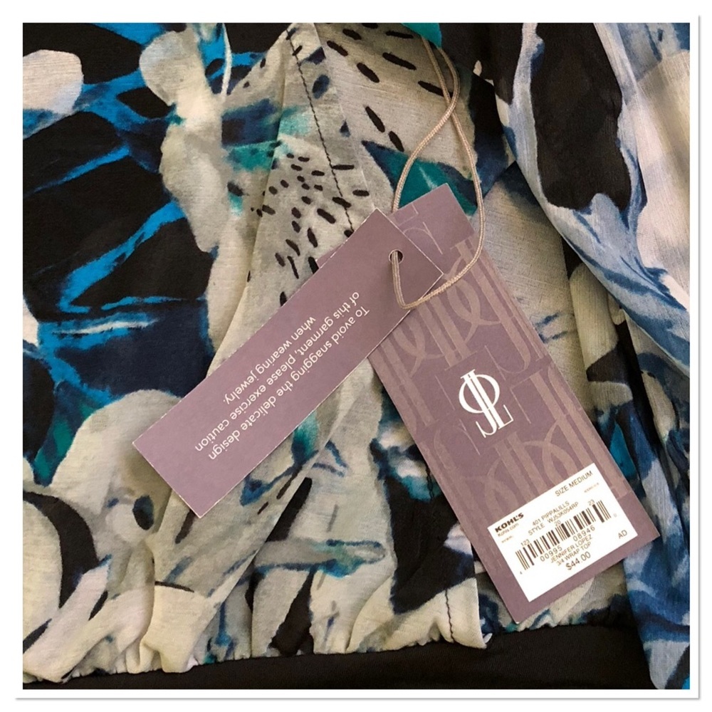NWT Jennifer Lopez 3/4 sleeve floral top - Picture 5 of 5